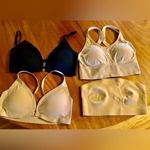 Today I offer: Four New Large bras from Chic C bras.